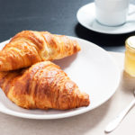 Croissant z miodem | lunchboxodkuchni.pl