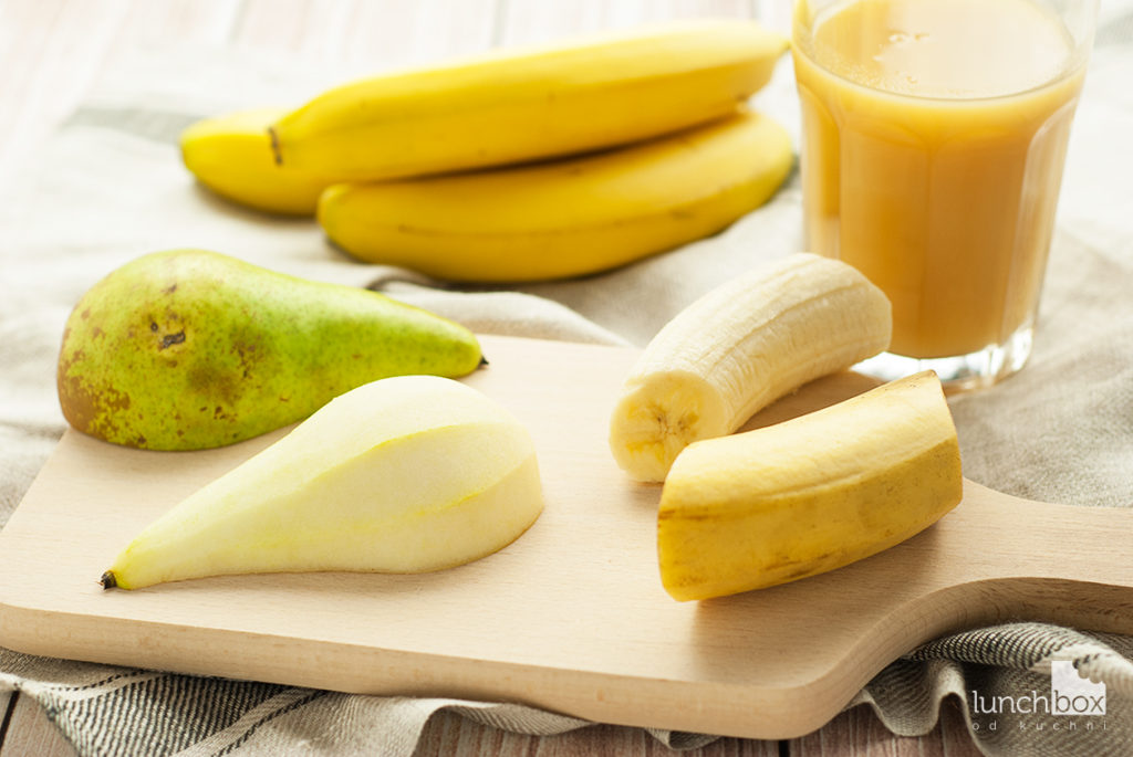 Smoothie z banana, gruszki i soku jabłkowego - produkty | lunchboxodkuchni.pl